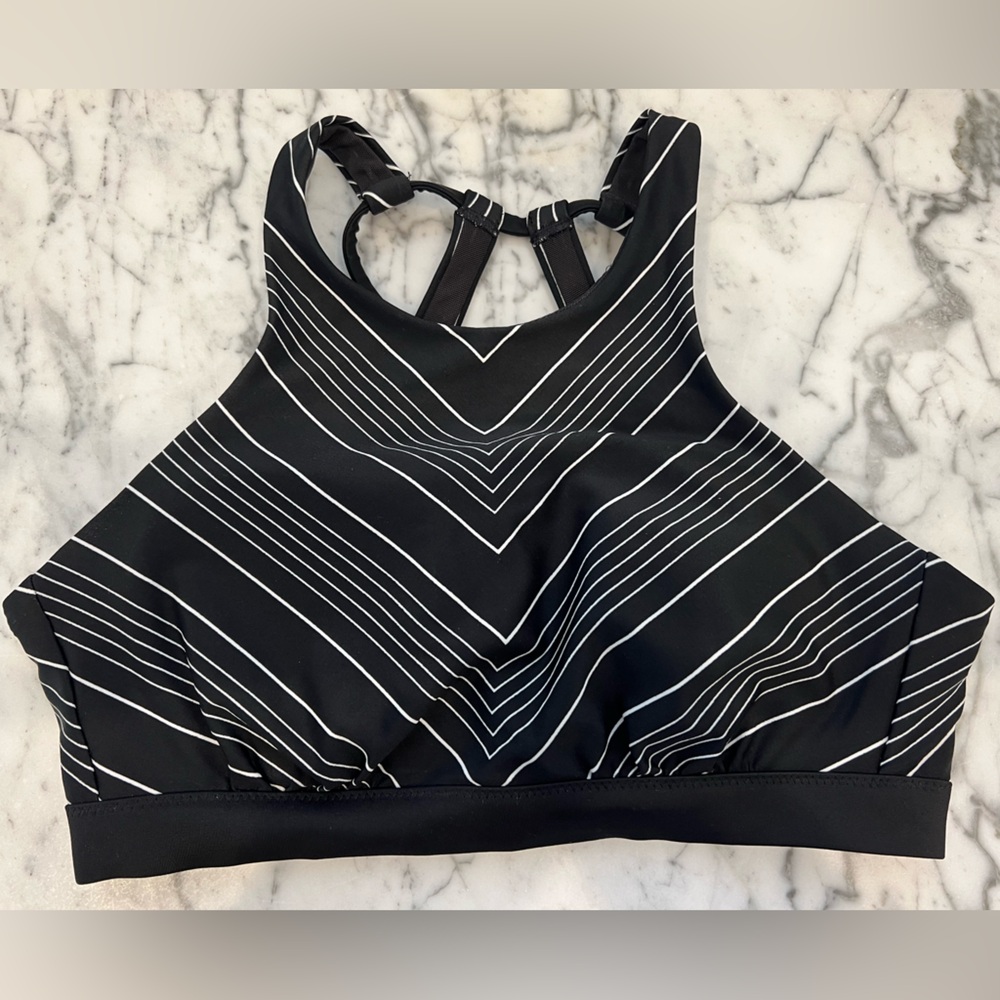 Athleta black/white bikini top sz 32B/C